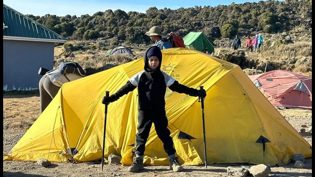 2025-03-21 06:53:25.921565+00:00